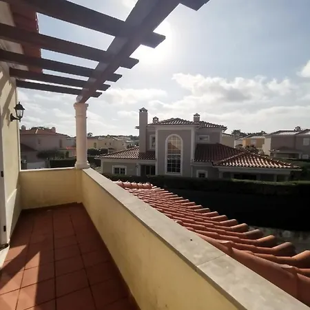 Βίλα Lala Amoreira (Leiria)