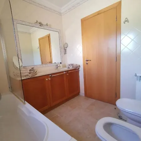 Lala Βίλα Amoreira (Leiria)